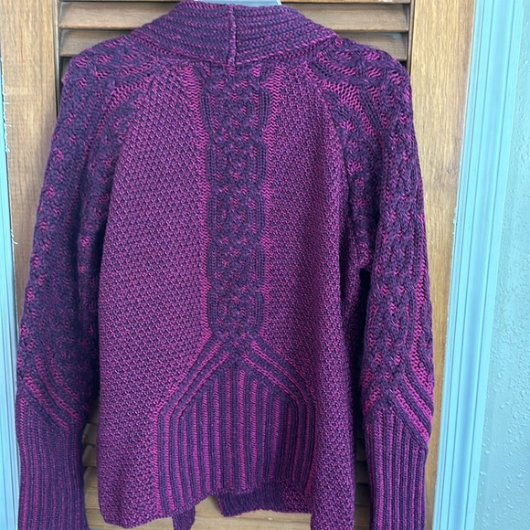 Aran craft merino wool sweater - Picture 5 of 5